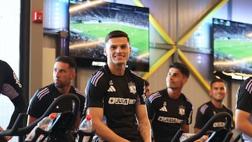 Colo Colo pone en venta a dos figuras: “La situación financiera está muy complicada”