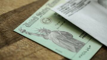 Cheque del Departamento del Tesoro v&iacute;a Getty Images.