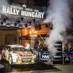 Efrén Llarena se estrena en el podio de Hungría