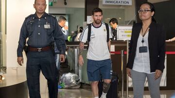 Lio Messi realiza fugaz viaje a Barcelona para definir contrato