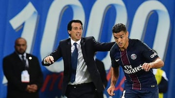 Emery (left) has left Ben Arfa out of PSG's last three matches.