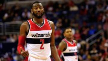 Wall abusa de los Wolves y los Wizards acechan el liderato