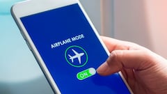 ¿Qué sucede si no pongo el modo avión durante un vuelo? Esto es lo que ocurre realmente en cabina