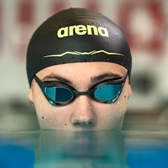 Popovici y Milak ante las sombras