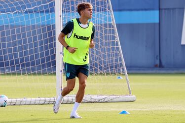 Niño-Chupete, una delantera de cuna