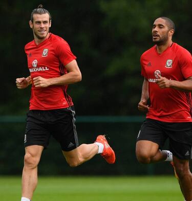 Ian Rush: "I'll be celebrating when Bale breaks my record"