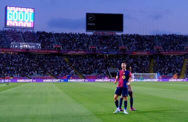 El polaco terminó por robarse todos los reflectores en la segunda mitad tras ser el artífice del gol del título.
REUTERS/Nacho Doce