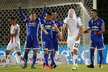 Universidad de Chile venció por 2-1 a Palestino y se mantiene con opción al título del Torneo Scotiabank Transición.