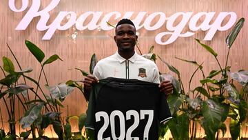 Jhon Córdoba renueva contrato hasta 2027 en Krasnodar