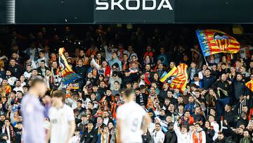 02/02/24  PARTIDO PRIMERA DIVISION 
VALENCIA - REAL MADRID 
AFICIONADOS SEGUIDORES