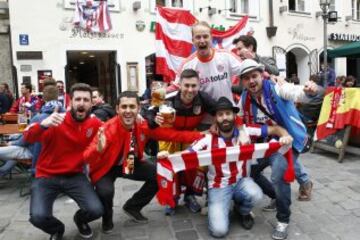 La afición del Atlético de Madrid toma las calles de Múnich