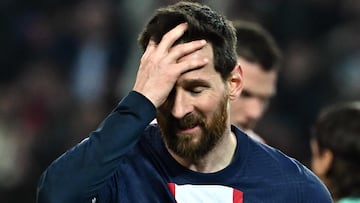 Paris Saint-Germain's Argentine forward Lionel Messi reacts after missing a goal opportunity during the UEFA Champions League football match between Paris Saint-Germain (PSG) and Bayern Munich (FC Bayern Muenchen) at the Parc des Princes in Paris, on February 14, 2023. (Photo by Anne-Christine POUJOULAT / AFP)