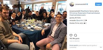 Real Madrid's Christmas dinner in images