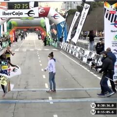 Ebenyo baja de 27 en la 10K Valencia Ibercaja (26:58)