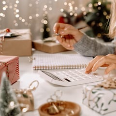 Esto es lo que gastará el estadounidense promedio durante las fiestas navideñas de 2024