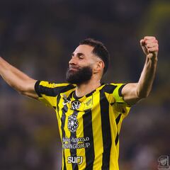 Benzema ‘se carga’ a Imanol