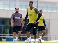 Bellingham, en el entrenamiento del Real Madrid de este jueves.