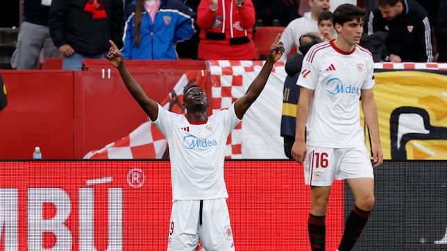 Sevilla y Rayo empatan a besos