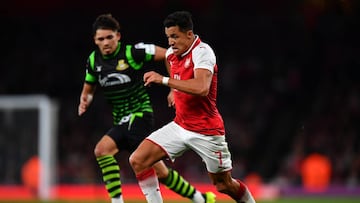 Wenger explica los problemas de Alexis para ponerse a punto