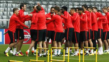 Entrenamiento del Atl&eacute;tico en el Allianz.