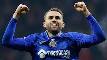 El delantero del Getafe CF Borja Mayoral celebra un gol