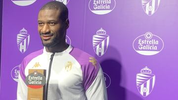 Sylla, nombrado mejor jugador del mes de octubre del Real Valladolid por los aficionados.