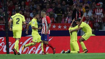Soccer Football - La Liga Santander - Atletico Madrid vs Villarreal - Wanda Metropolitano, Madrid, Spain - October 28, 2017 Villarreal's Carlos Bacca celebrates scoring their first goal with Rodri REUTERS/Susana Vera