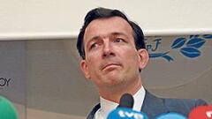 Eugenio Martínez busca aval y Onieva dice que se presenta