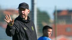 José Alberto, entrenador del Racing.