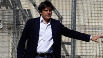 <b>TONI MUÑOZ. </b>El trabajo se le acumula al director deportivo.