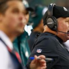 Chip Kelly, Jack del Rio y Jeff Fisher dan calabazas a USC