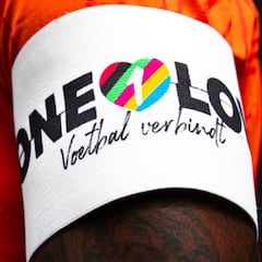 Wijnaldum desafía a la UEFA y portará un brazalete en apoyo al LGTB