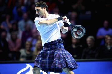 Andy Murray y Roger Federer participaron en una exhibición benéfica en Glasgow.