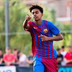 Un superclase, crack del regate y con un zurda “de época”: así juega Lamine Yamal