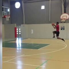 La canasta amateur que abrió un debate en las redes sociales