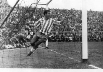 Julián Arcas jugó en la delantera del RCD Espanyol desde 1948 a 1958.