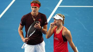 PERTH, AUSTRALIA - JANUARY 01:  Alexander Zverev and Angelique Kerber of Germany talk tactics during the mixed doubles match against Elise Mertens and David Goffin of Belgium on day 3 during the 2018 Hopman Cup at Perth Arena on January 1, 2018 in Perth, 