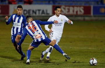 Lucas Vázquez y Jordan Sánchez.