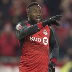 Jozy Altidore se reuniría con Bruce Arena en New England Revolution