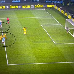 El penalti de Lewandowski se debía haber repetido... ¡por segunda vez!