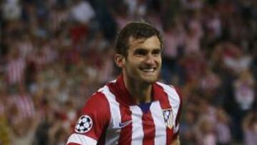 FALTA OFICIALIDAD. Llegará Baptistao y Pabón... O Bryan Ruiz.