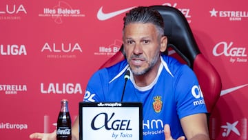 PALMA DE MALLORCA, 20/04/2026.-Rueda de prensa del técnico mallorquinista, Martín Demichelis, en la previa del partido Mallorca-Valencia. EFE/Cati Cladera