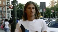 <b>FELIZ. </b>Filipe Luis, feliz ayer en Madrid tras firmar con el Atleti.