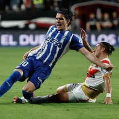 García Plaza pierde a seis jugadores por la convocatoria de sus selecciones