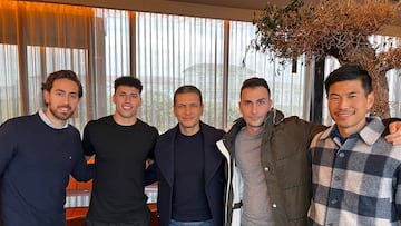 Jorge Sánchez y Rafael Márquez fueron visitados por el equipo de trabajo de la Selección Mexicana