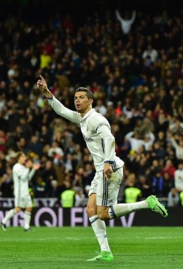 1-1. Cristiano Ronaldo celebró el gol del empate.