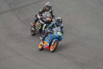 Gp de Indianápolis. Moto3. Alex Márquez y Niklas Ajo.