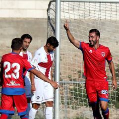 El Numancia golea al Huesca
