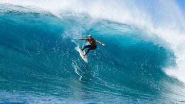 OAHU, HAWAII - FEBRUARY 19: Molly Picklum of Australia surfs in the Final at the Hurley Pro Sunset Beach on February 19, 2023 at Oahu, Hawaii. (Photo by Brent Bielmann/World Surf League)