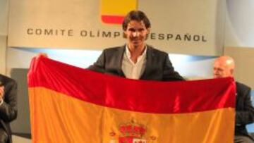BANDERA. Rafa Nadal, comprometido con la causa olímpica.